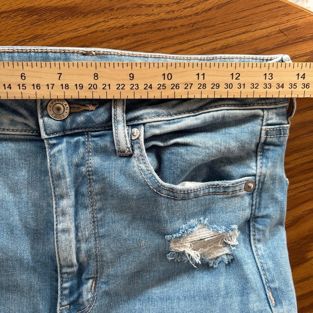 American Eagle Jeans Women Flared High Rise Distressed Stretch Denim Sz 6 - Picture 9 of 16